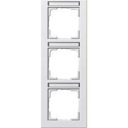 Gira Rahmen 110322 3fach BSF senk E2 rw matt