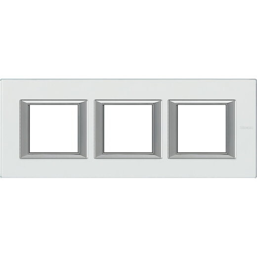Bticino Rahmen HA4802M3HVKA 3fach horiz. Glas Kristall