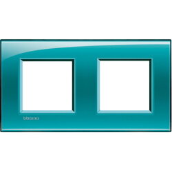 Bticino Rahmen LNA4802M2VD grün 2x2-modulig
