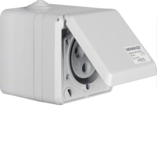 Berker CEE-Steckdose M3578401 32A 3polig AP