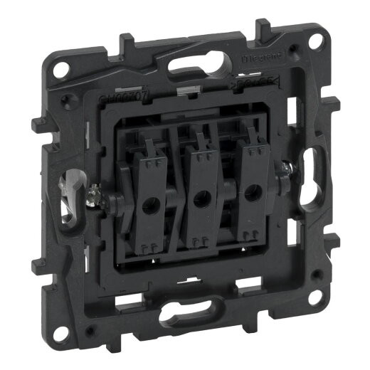 Legrand Einsatz 864003 Niloe Step 3fach Ausschalter 10Ax