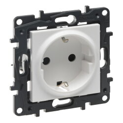 Legrand SCHUKO-Steckdose 864162 Niloe Step ultraweiß