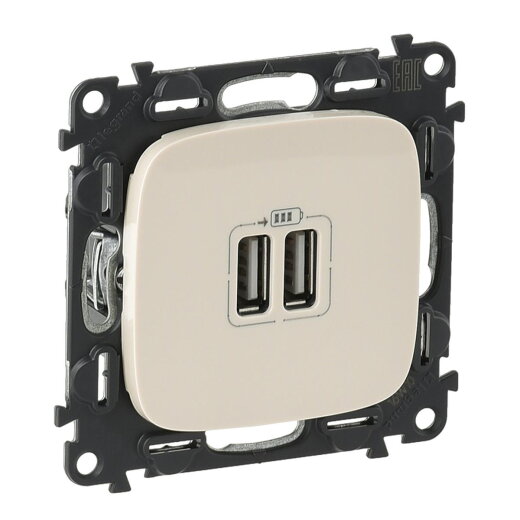 Legrand Steckdose 754996 V.ALL. 2400MA MW