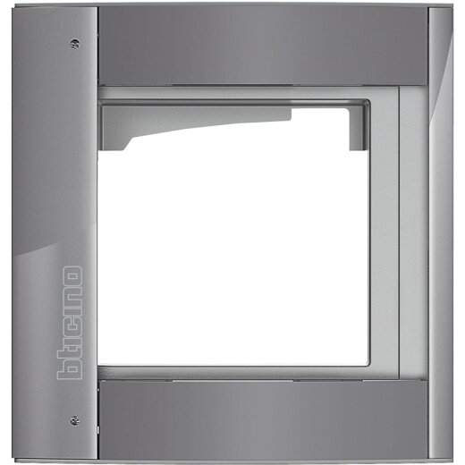 Bticino Abdeckrahmen 350213 + Modulträger 1M ALLSTREET